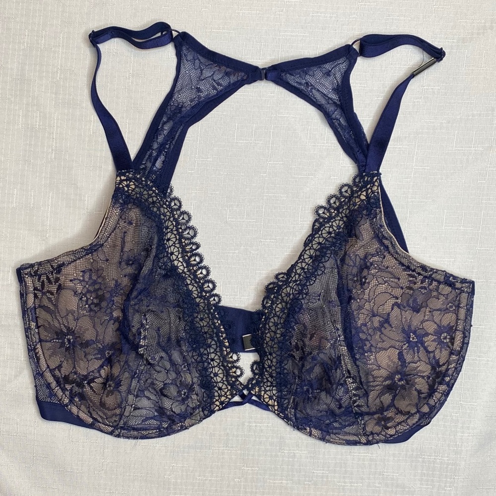 Victoria’s Secret Bra 36DDD, NWT